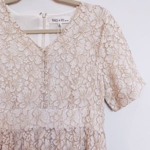 NWT Lace Light Button Detail Short Sleeve Maxi Dress